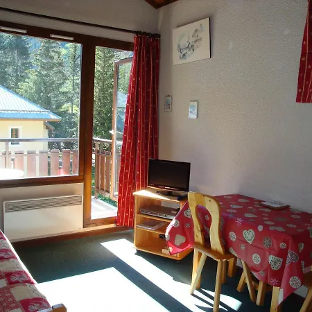 Avec Balcon En Centre-ville, Parking Prive - Pres Du Telepherique - Fr-1-464-129