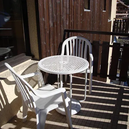Apartment Avec Balcon En Centre-ville, Parking Prive - Pres Du Telepherique - Fr-1-464-129