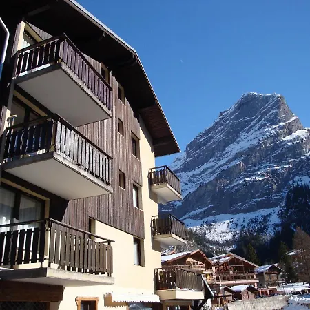Apartment Avec Balcon En Centre-ville, Parking Prive - Pres Du Telepherique - Fr-1-464-129 Pralognan-la-Vanoise